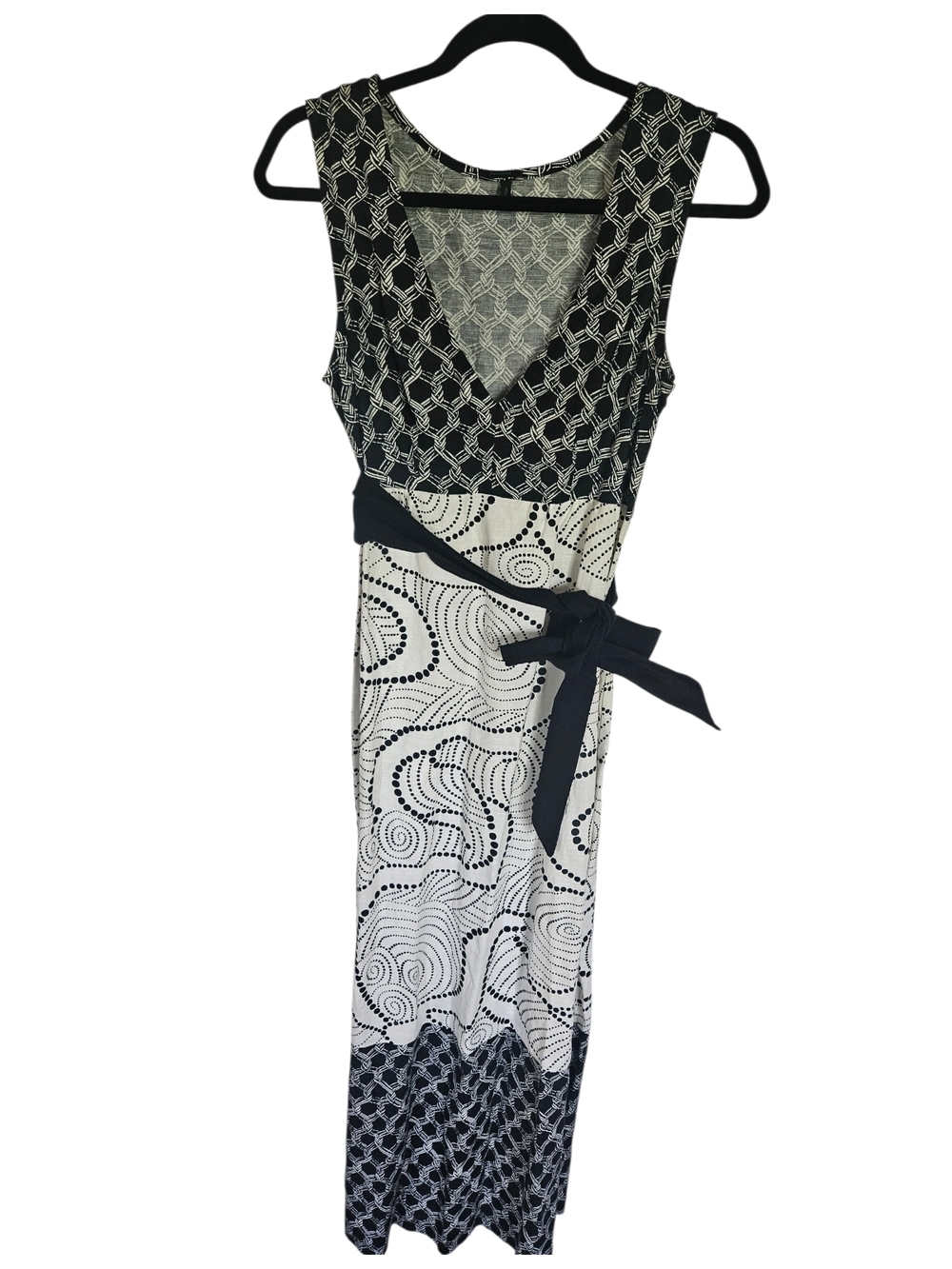 United Colors Of Benetton Black and White Patterned Maxi Dress